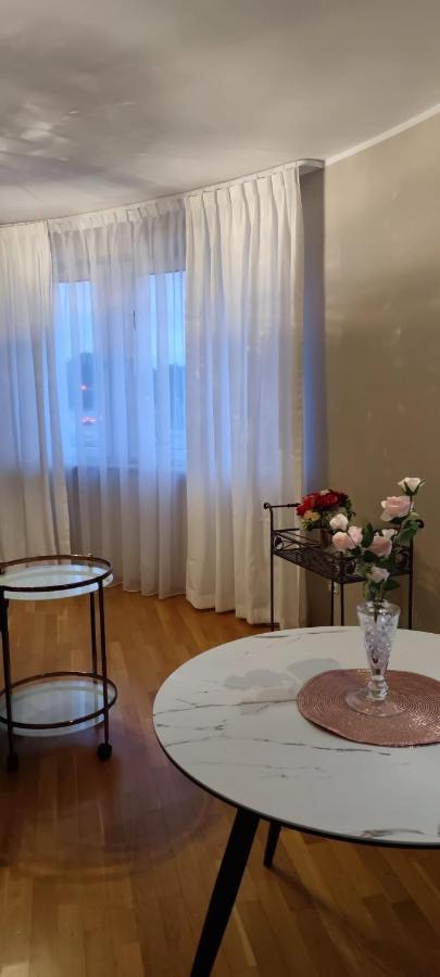 Cosmopolitan Apartament *