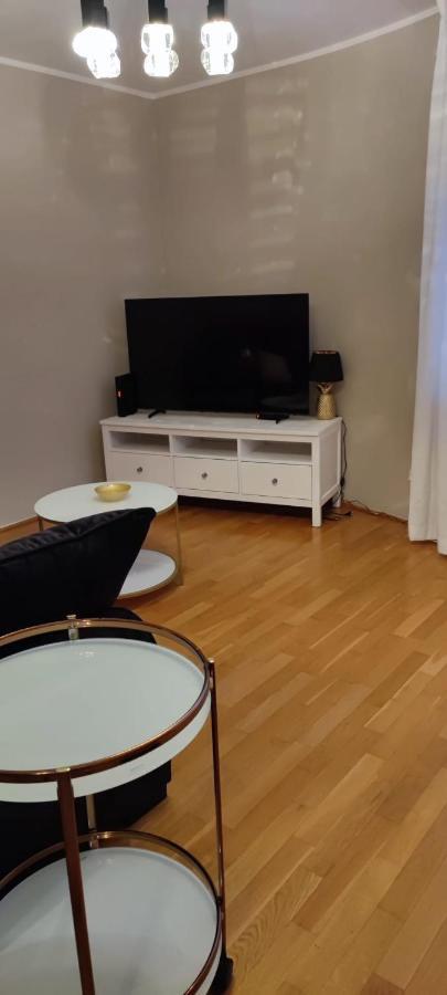 Cosmopolitan Apartament *